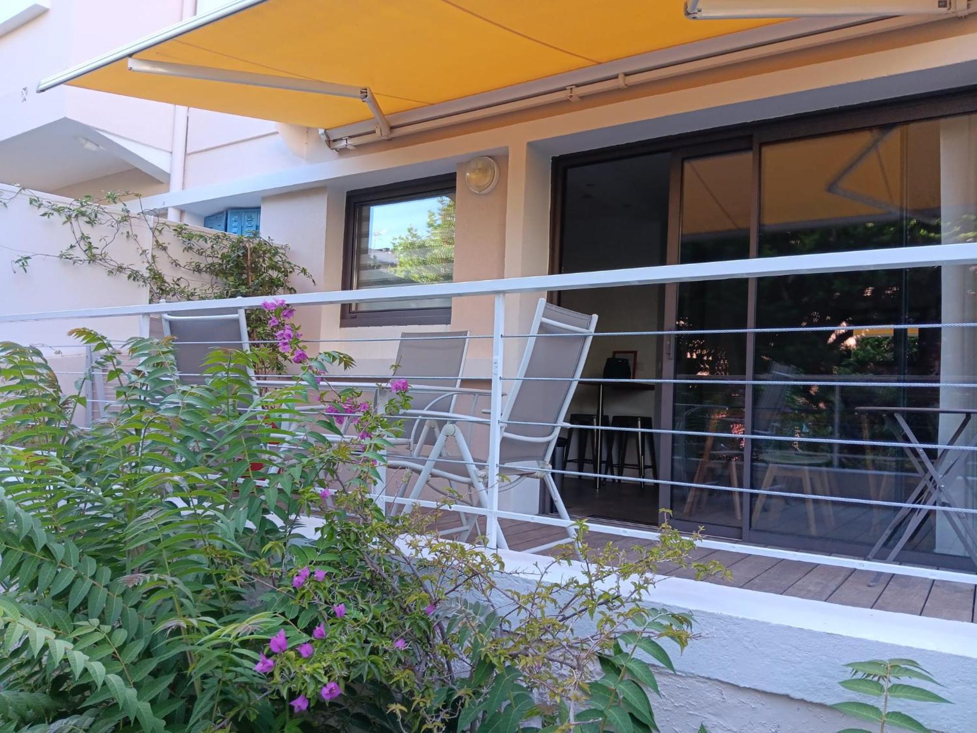 3 Min A Pieds & 200 M De La Grande Des Lecques - Terrasse Et Jardin - Fabuleux T2 - Carre D'or * Saint-Cyr-sur-Mer